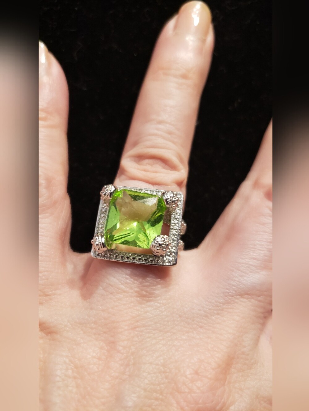 NEW Peridot Sterling Silver Stamped Ring, Size 6, Square Cut, Halo Frame, Edgy
